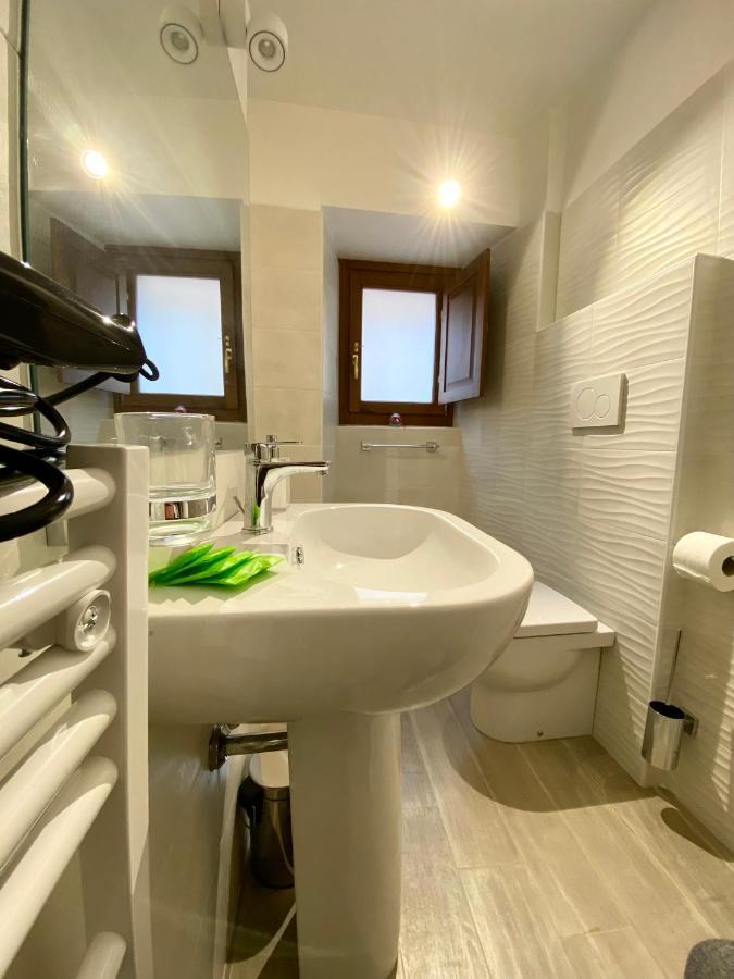 La Suite Aquilana LʼAquila Exterior foto